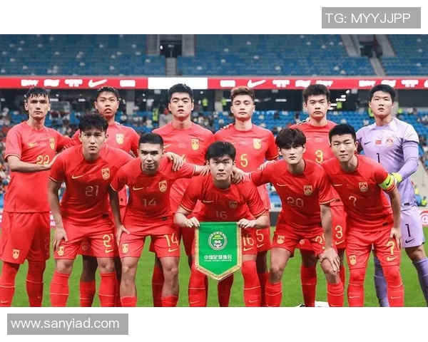 U22国足迎战泰国队全力争胜展现年轻力量与拼搏精神