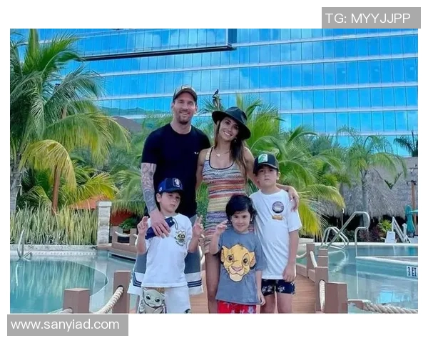 网红超模秒杀老帽子!梅西妻子的巧妙混搭引热议