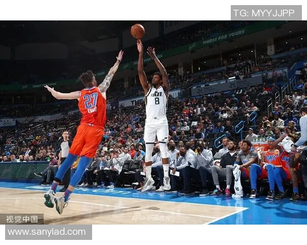 雷霆与爵士季前赛精彩对决全场录像回放分析与亮点总结