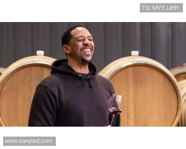 钱宁弗莱的传奇人生与艺术成就探秘之旅