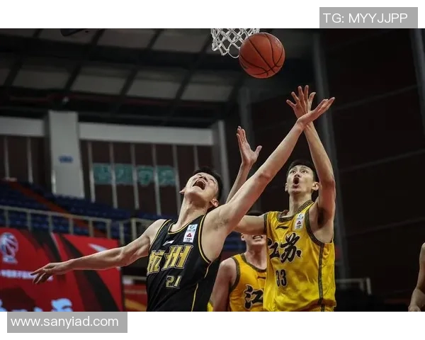 广厦队与吉林队激战正酣篮球赛精彩瞬间回顾与分析 广厦队与吉林队激战正酣篮球赛精彩瞬间回顾与分析