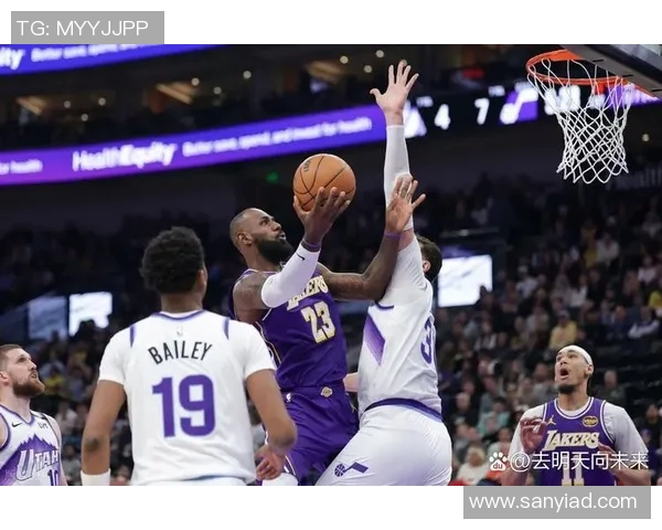 湖人对阵爵士精彩解说回顾赛场瞬间与战术分析全记录